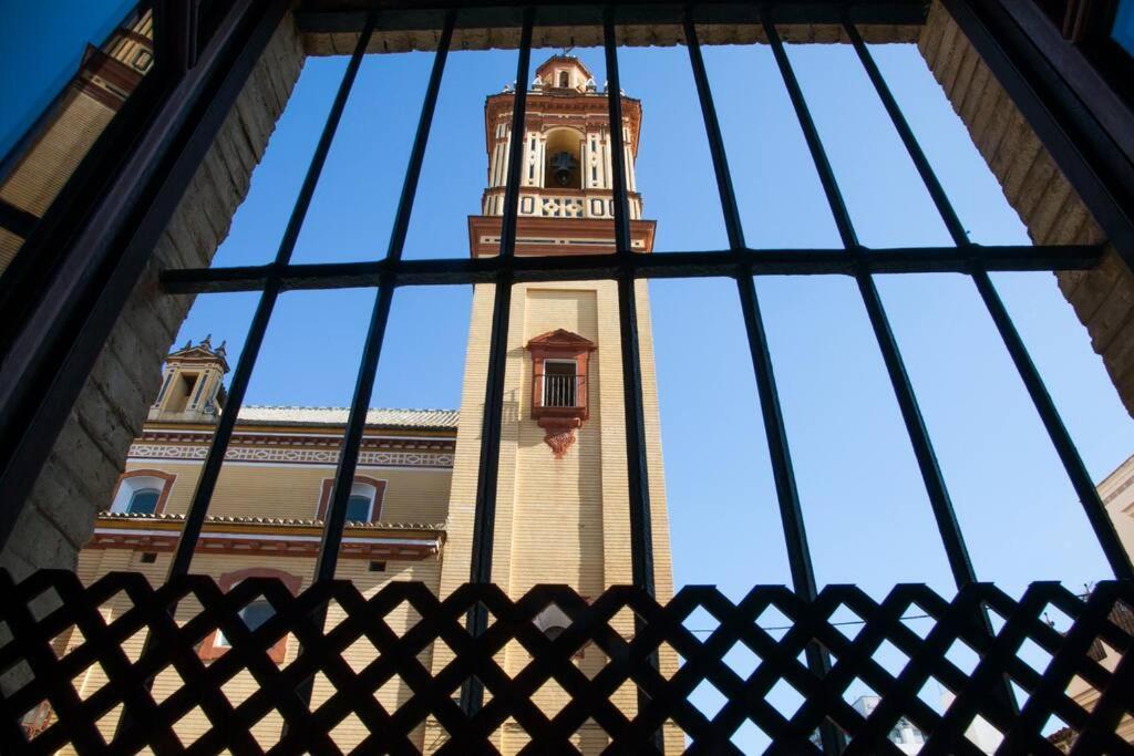 Beautiful Silent Apartment Private Parking Seville Exterior photo