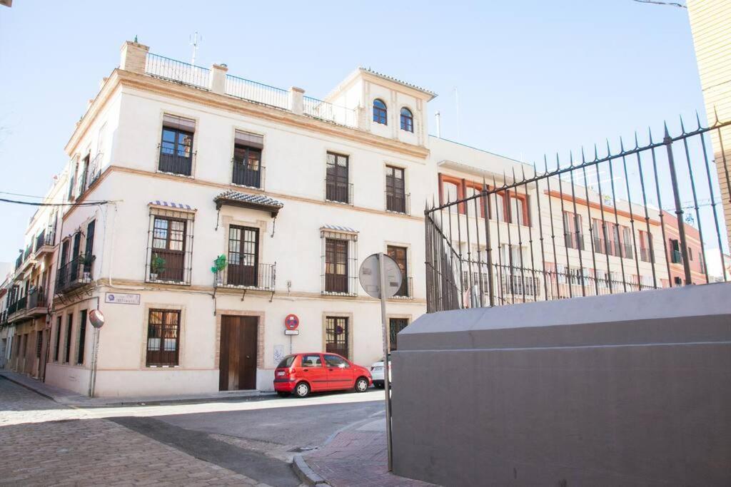 Beautiful Silent Apartment Private Parking Seville Exterior photo