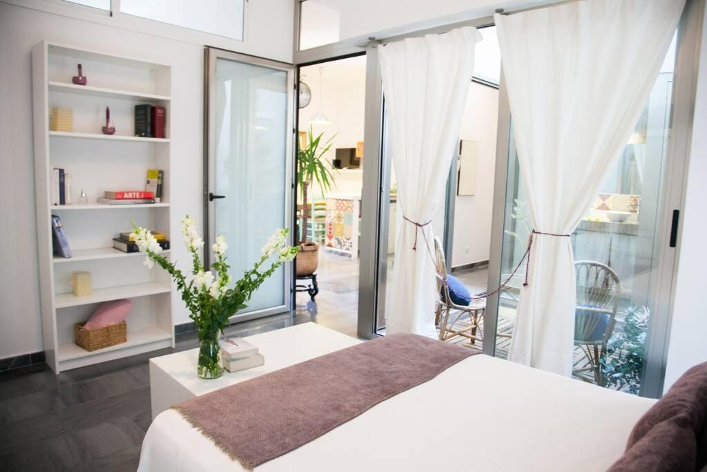 Beautiful Silent Apartment Private Parking Seville Exterior photo